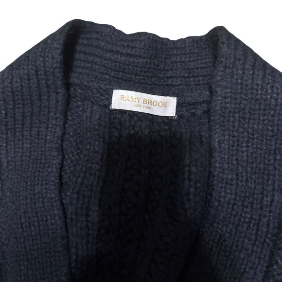 Ramy Brook Adelaide V Neck Sleeveless Cable Knit Sweater Size Small - Picture 3 of 4